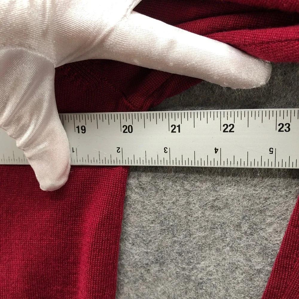 Uniqlo Extra Fine Merino Crew Neck Sweater Mens Medium Red Wool Knit Casual Top